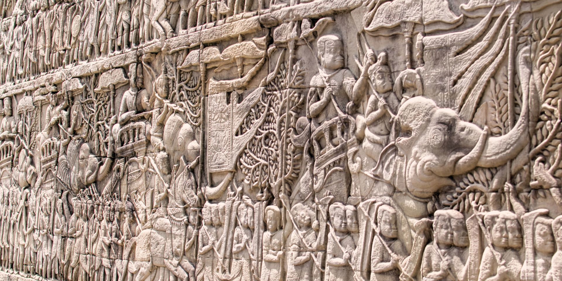 32 Khmer Army, Bayon Bas Relief Edit